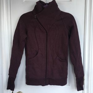 Women’s 2 Lululemon Burgundy Asymmetric Zip Warmup